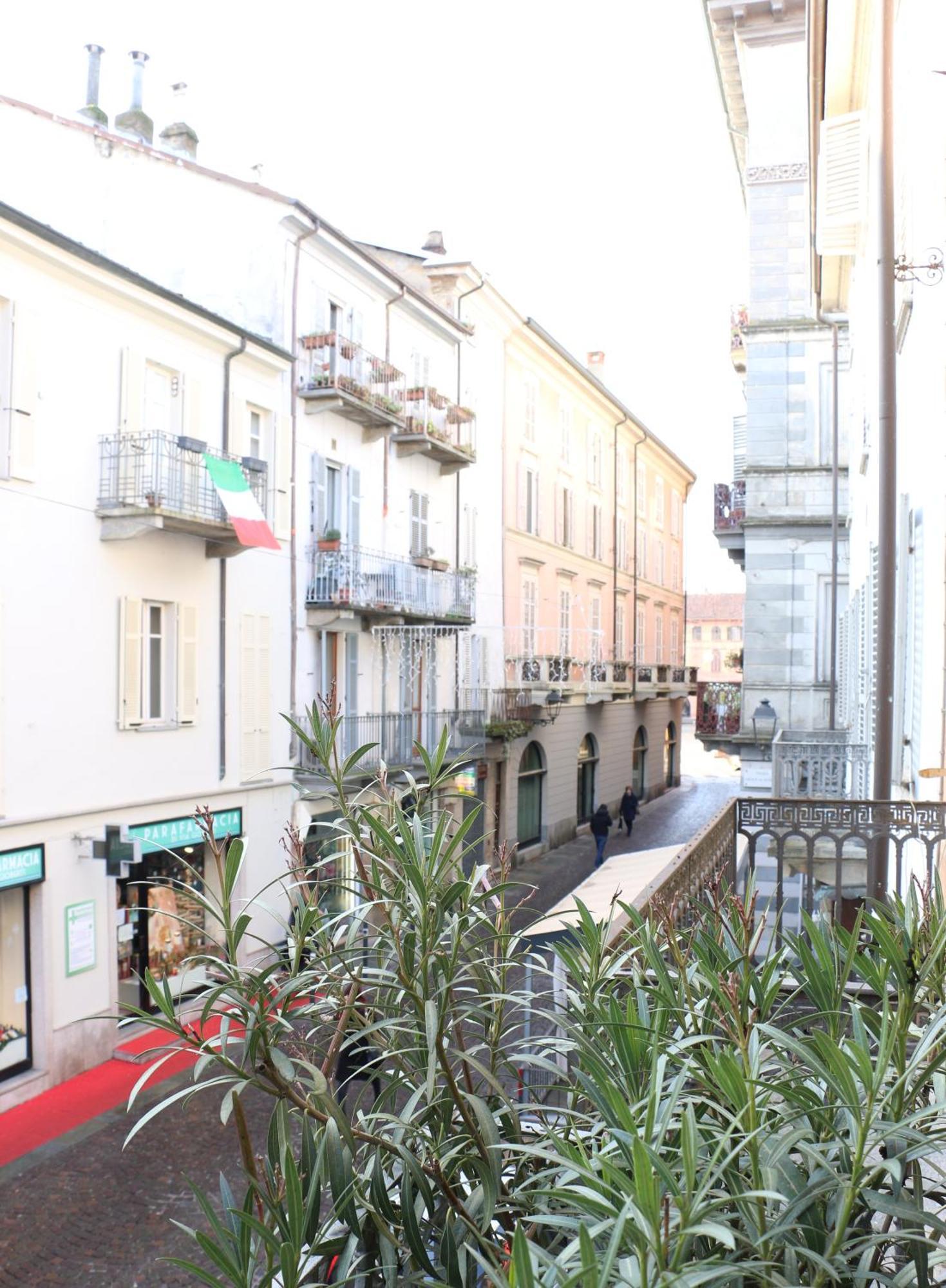 Appartamento Le Melusine Vercelli Esterno foto